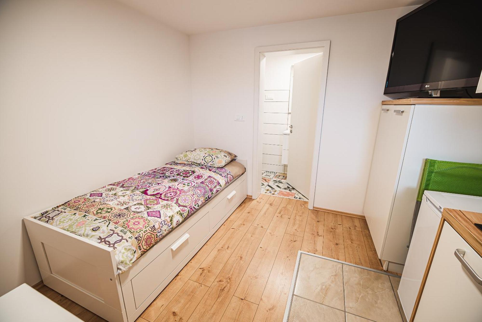 Apartments Rozalija Preddvor Cameră foto