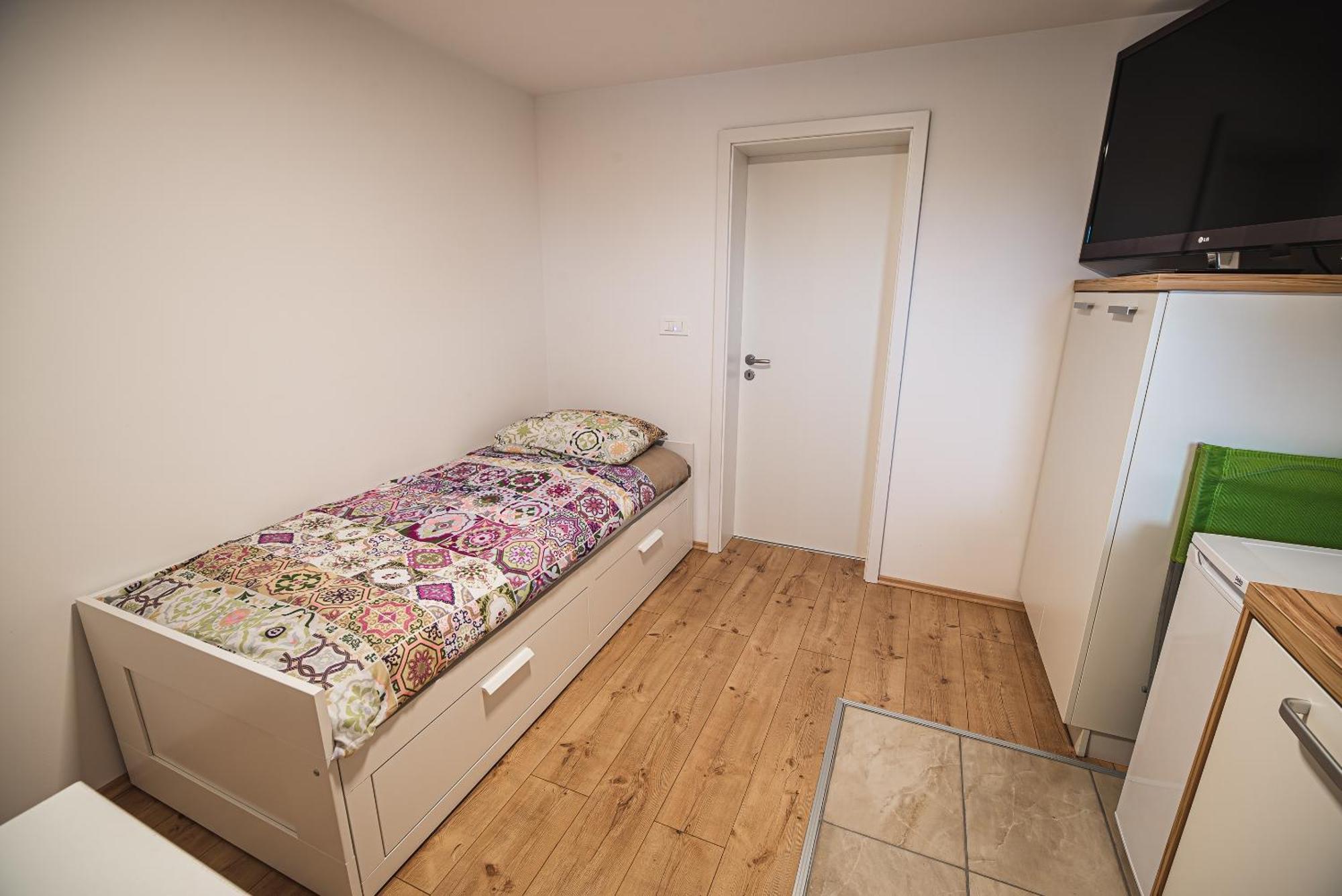 Apartments Rozalija Preddvor Cameră foto